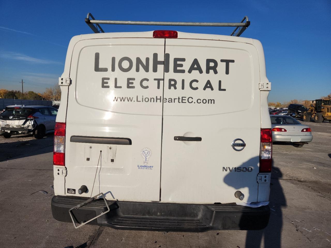 NISSAN NV1500 1500 S