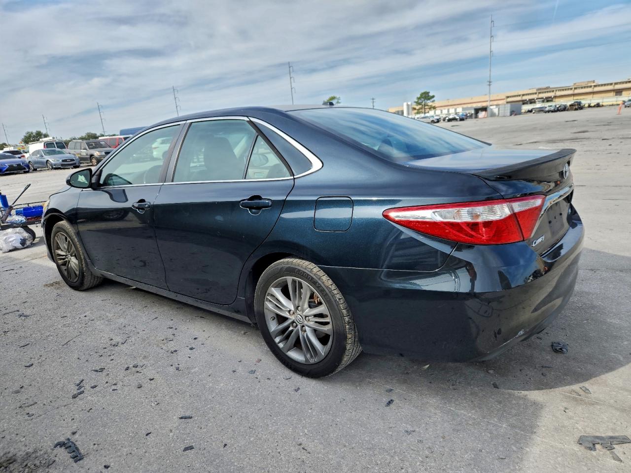 TOYOTA CAMRY LE