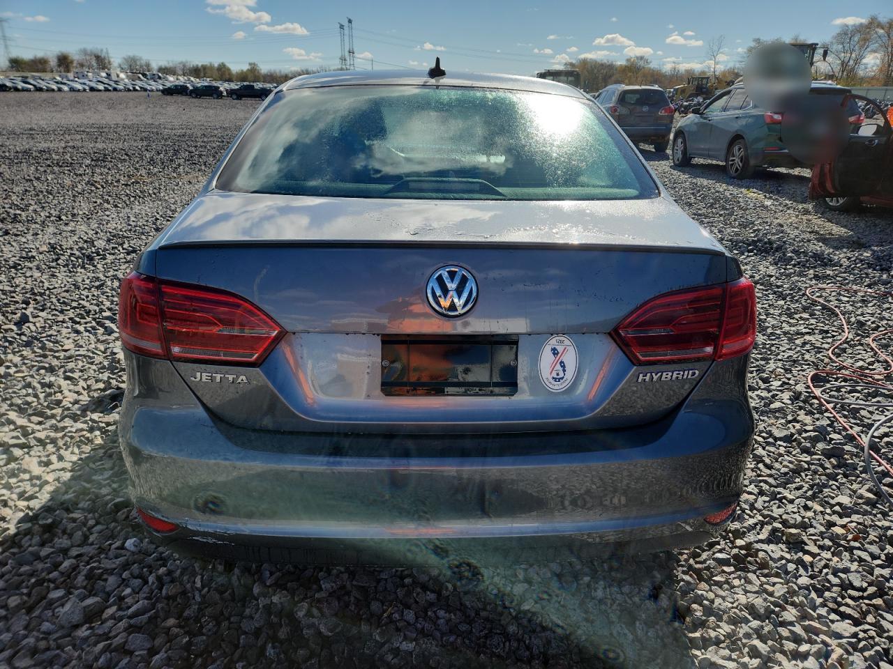 VOLKSWAGEN JETTA HYBRID