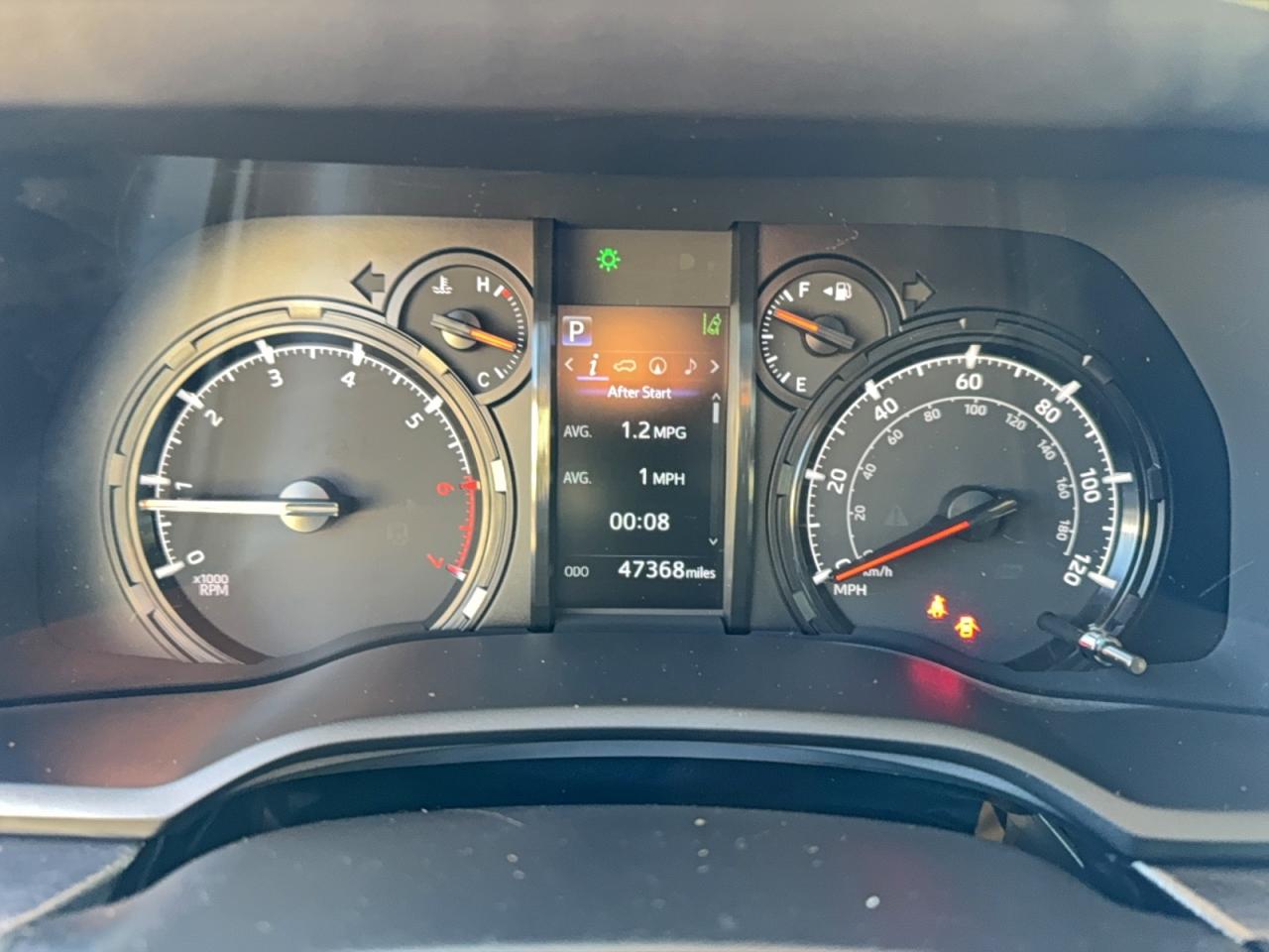 TOYOTA 4RUNNER SR5/SR5 PREMIUM