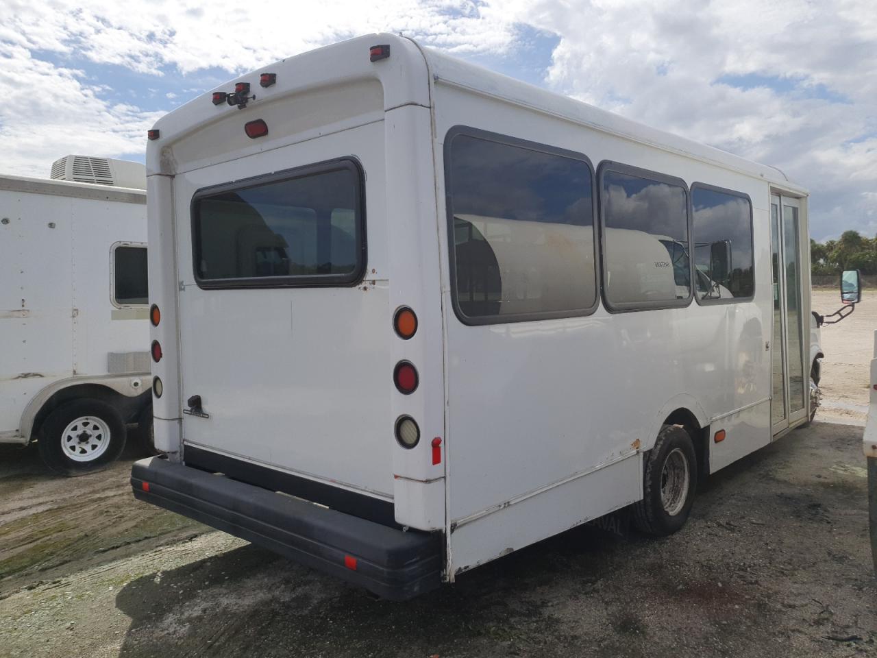 Lot #3282389270 2018 FORD ECONOLINE