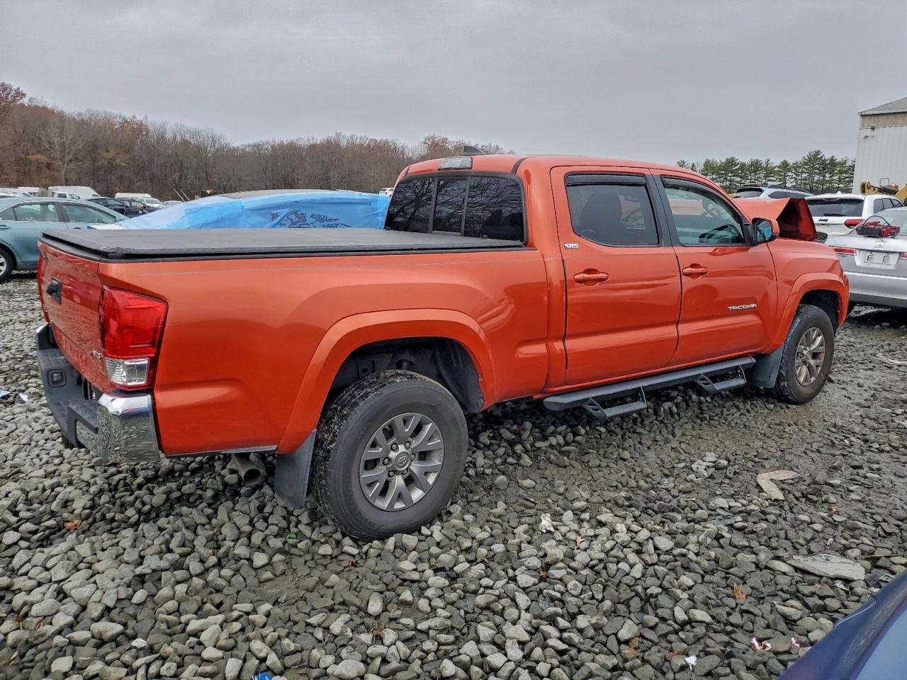 TOYOTA TACOMA DOUBLE CAB