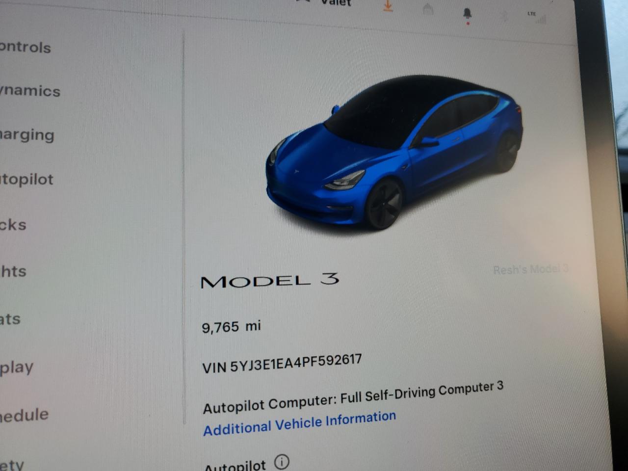 TESLA MODEL 3