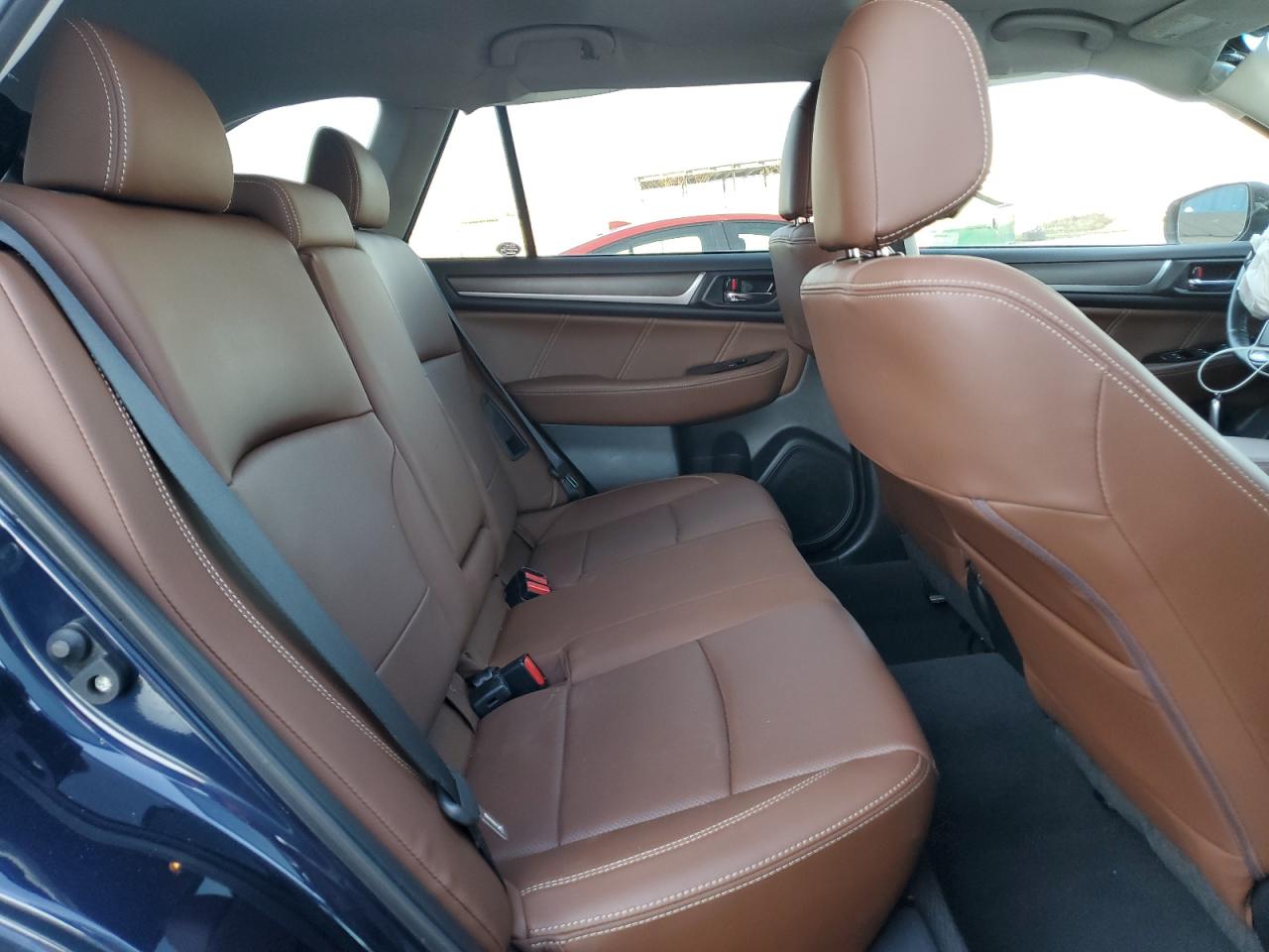 SUBARU OUTBACK TOURING