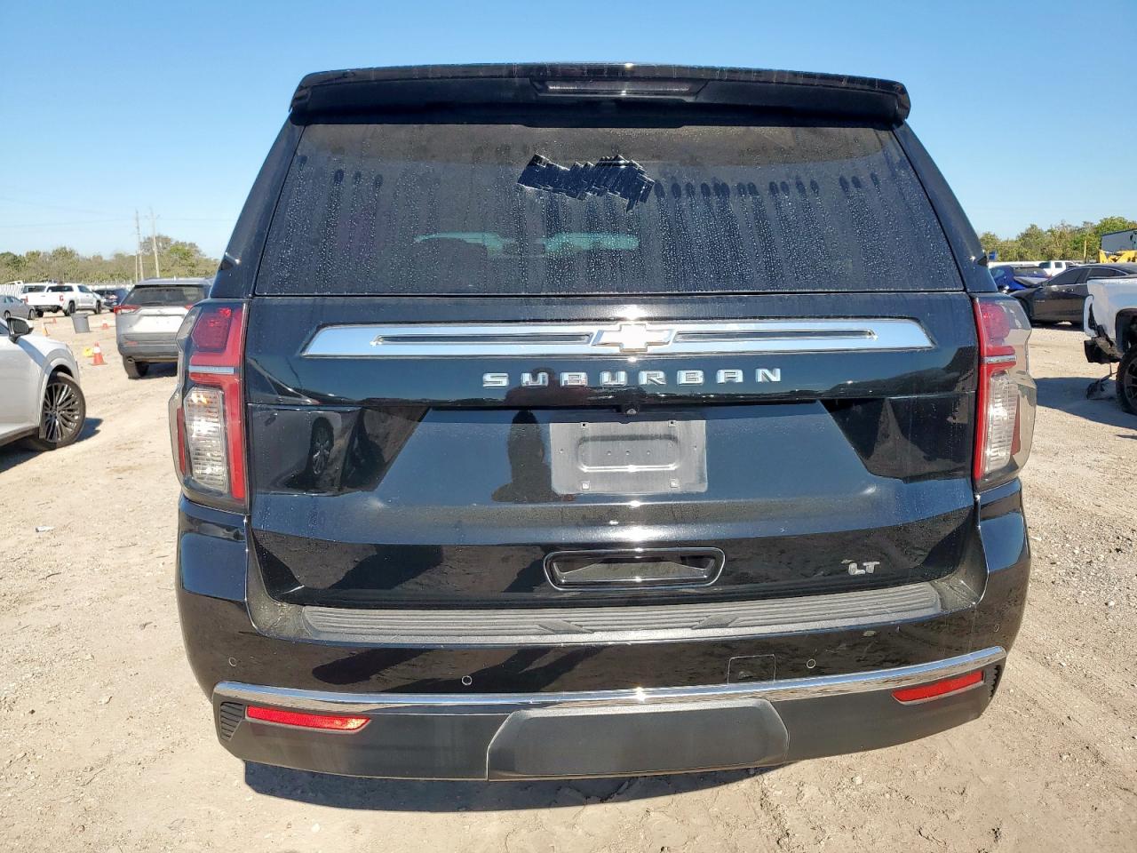 CHEVROLET SUBURBAN C1500 LT