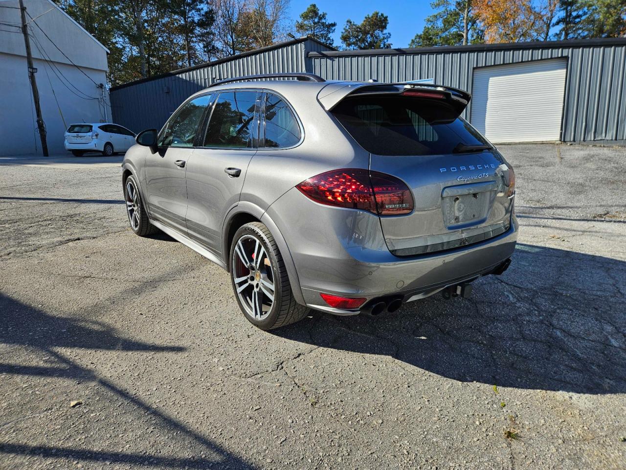 PORSCHE CAYENNE GTS
