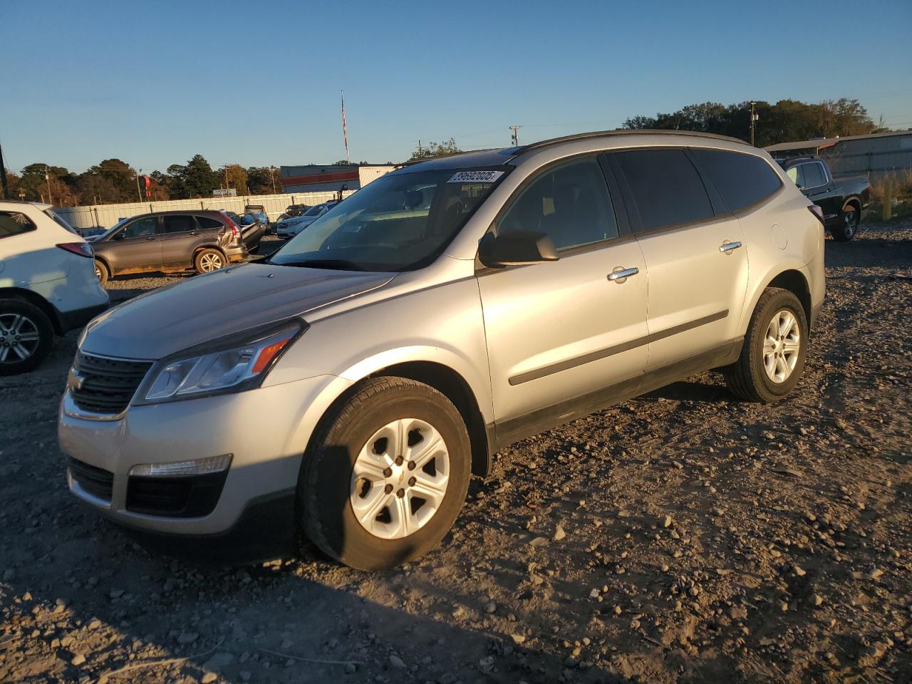 CHEVROLET TRAVERSE LS