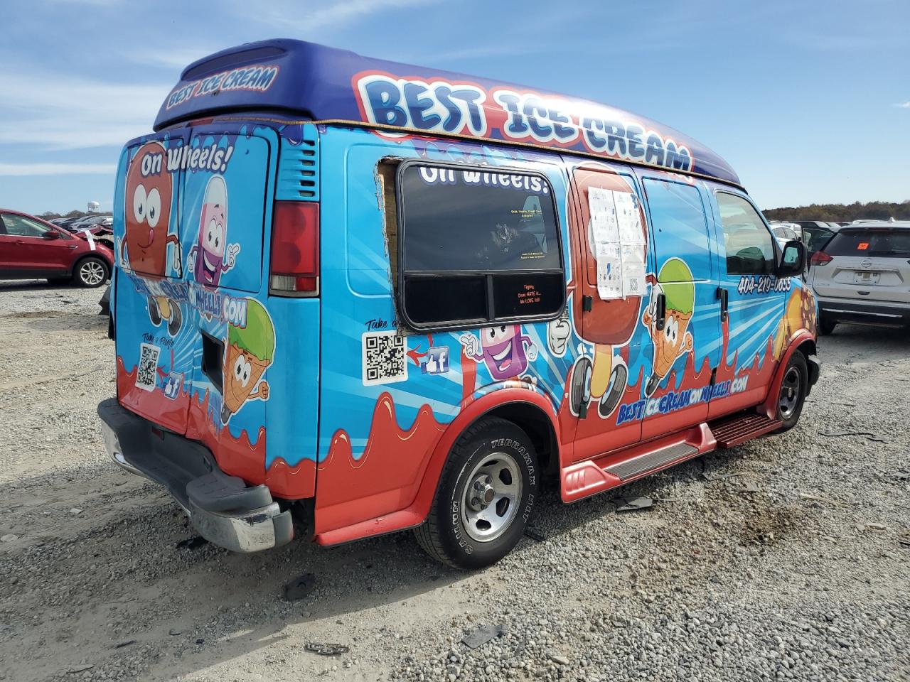 Lot #3302883903 1999 GMC SAVANA RV