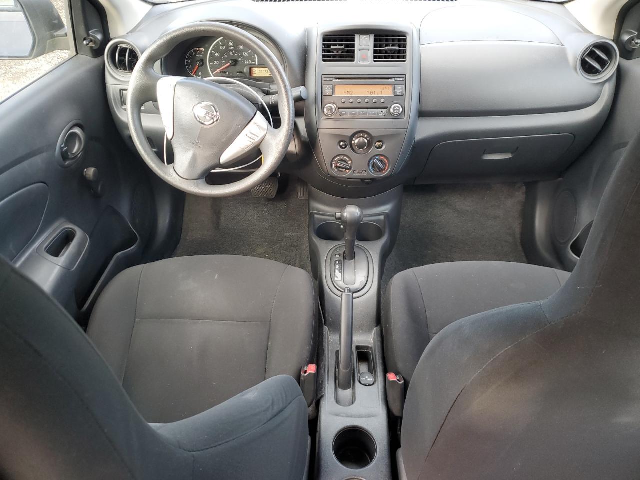 NISSAN VERSA S