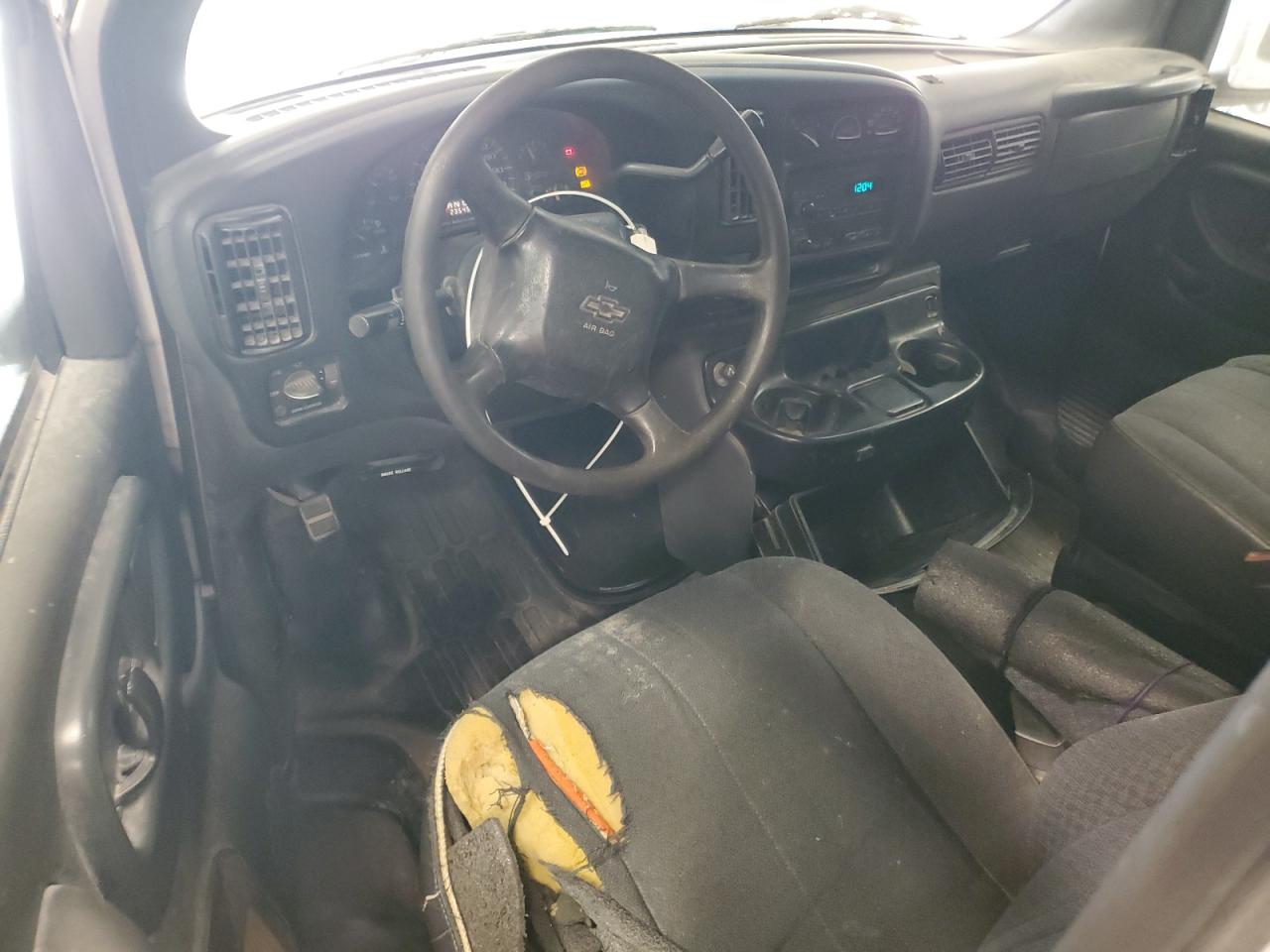 Lot #3285555276 2002 CHEVROLET EXPRESS G3