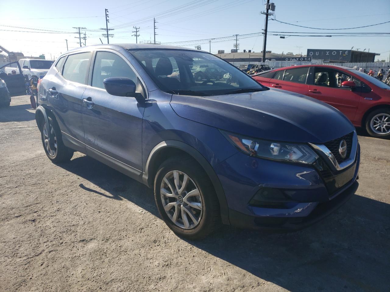 NISSAN ROGUE SPORT S