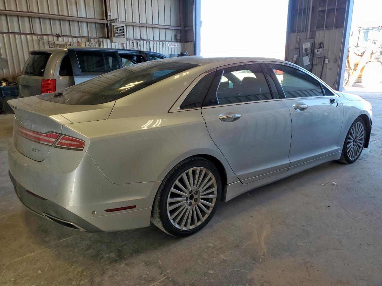 LINCOLN MKZ RESERVE