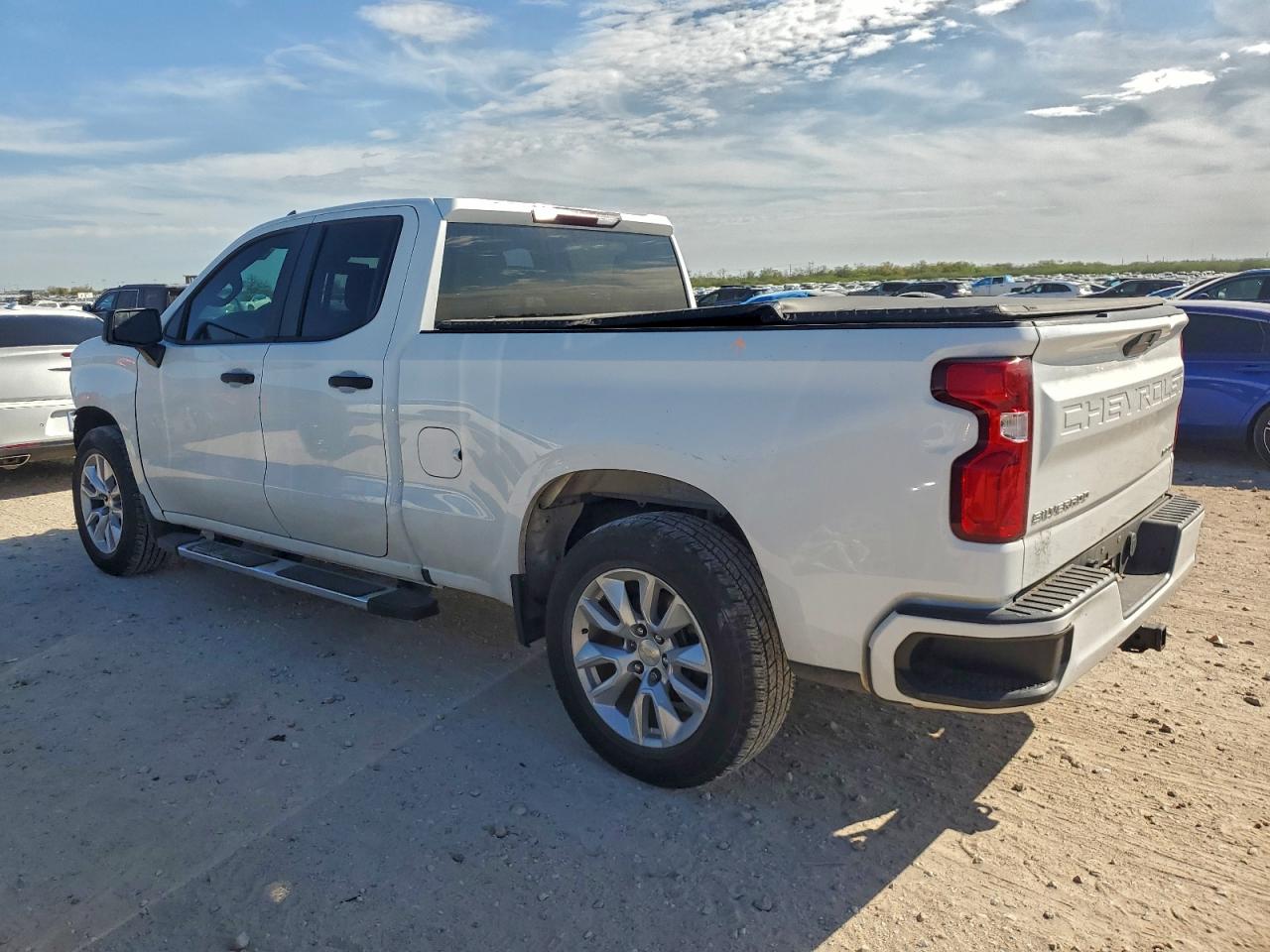 CHEVROLET SILVERADO C1500 CUSTOM