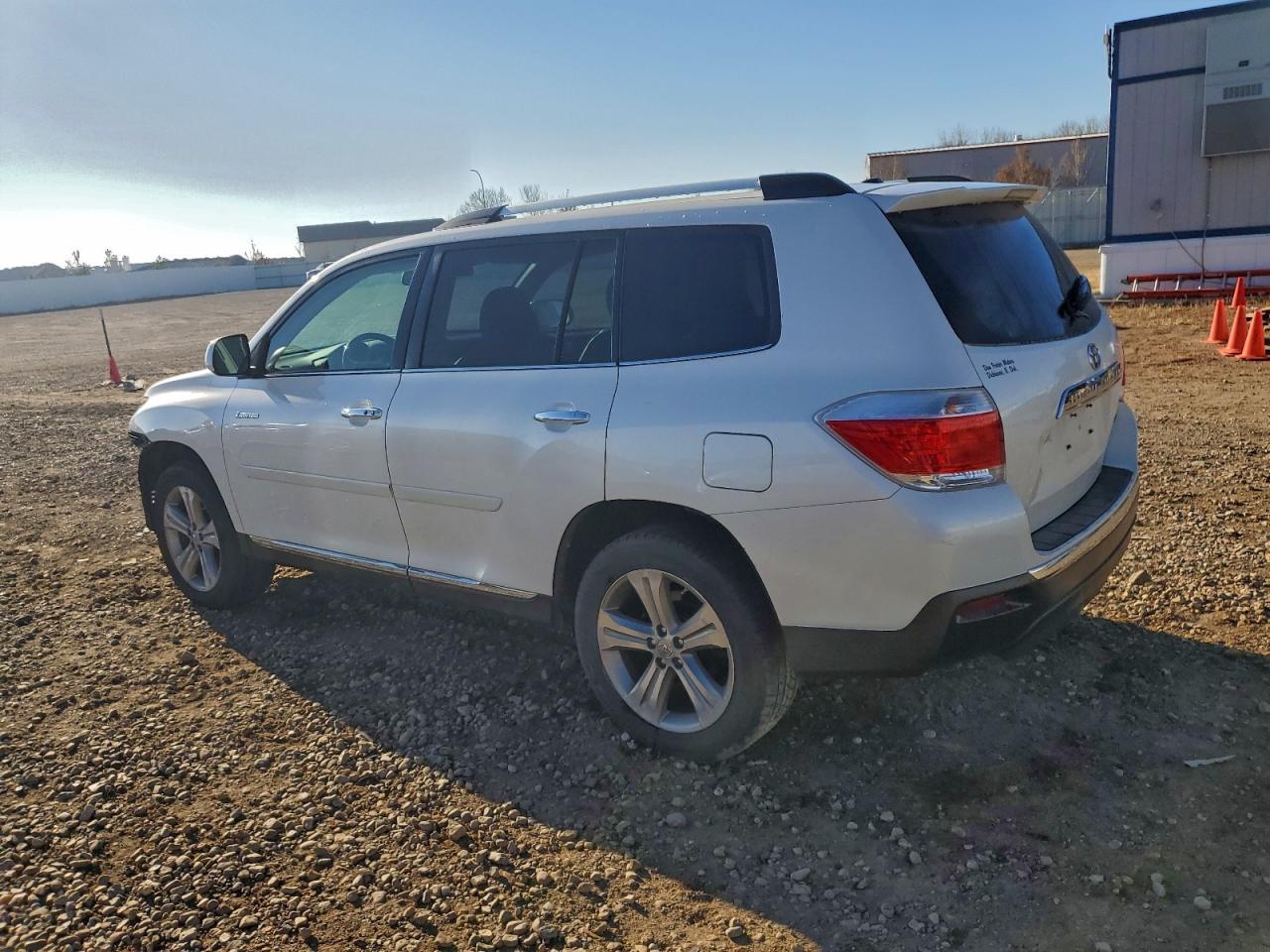 TOYOTA HIGHLANDER LIMITED