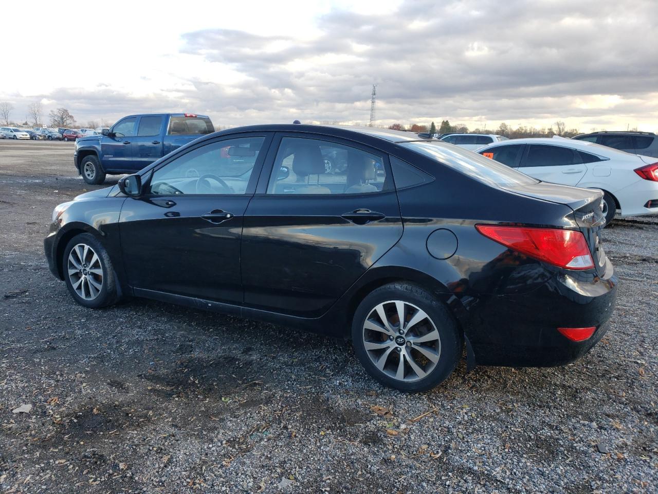 HYUNDAI ACCENT SE