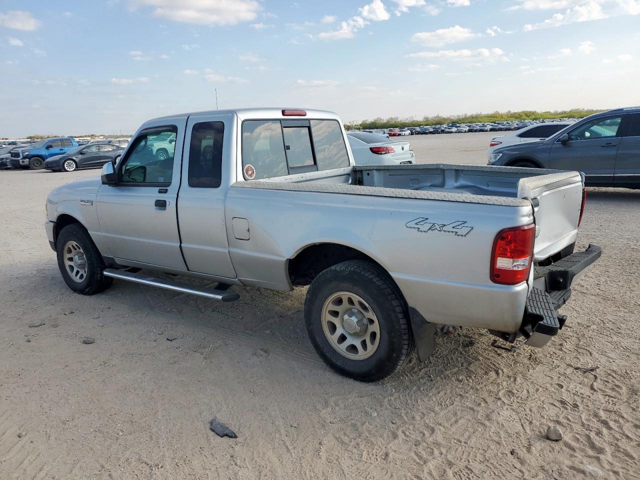 FORD RANGER SUPER CAB