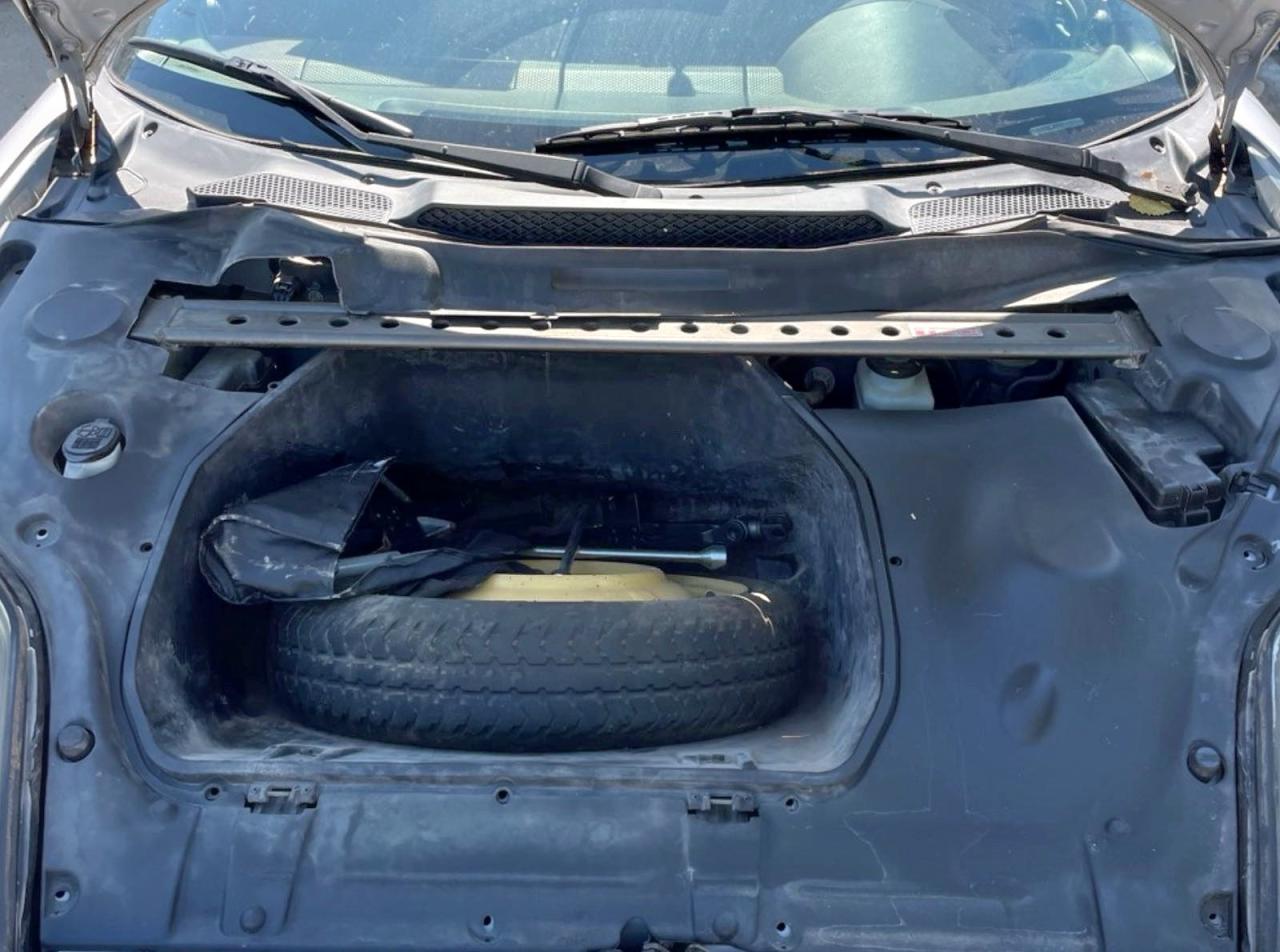 Lot #3283774457 2000 TOYOTA MR2 SPYDER