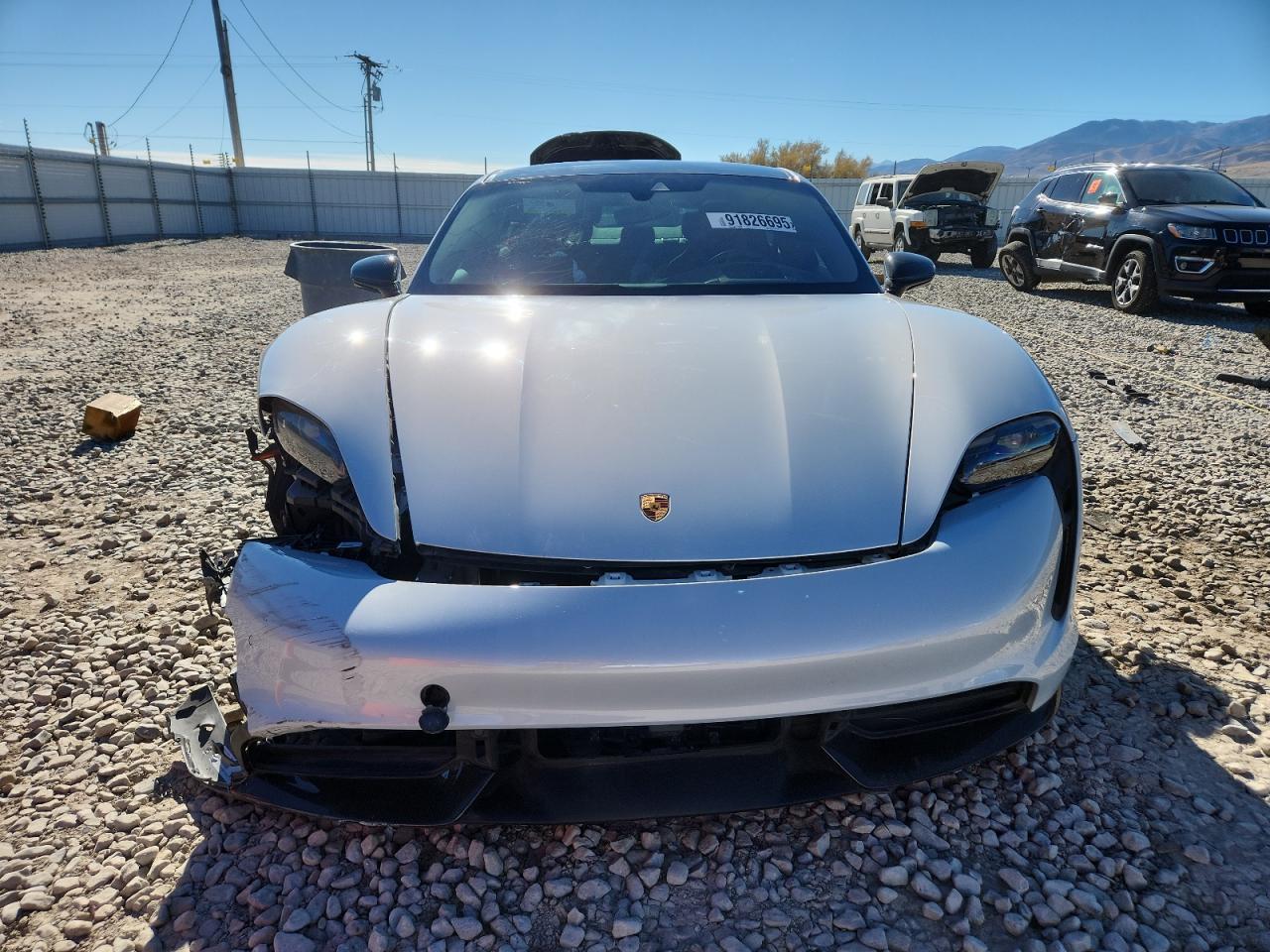 PORSCHE TAYCAN TURBO