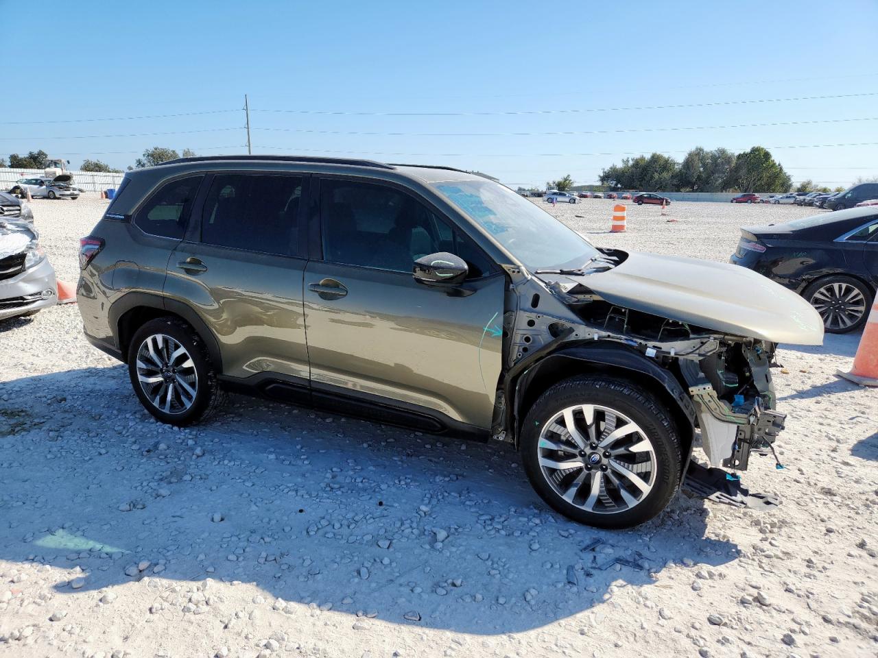 SUBARU FORESTER TOURING