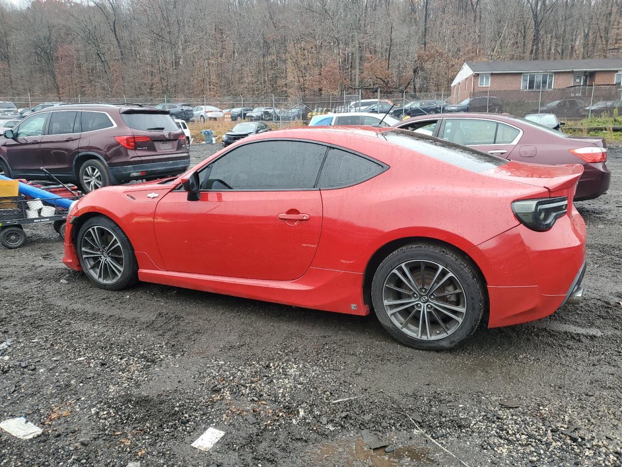 Lot #3318992313 2013 TOYOTA SCION FR-S