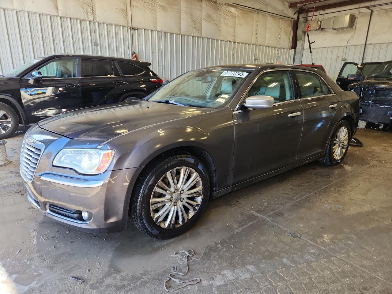 CHRYSLER 300C LUXURY