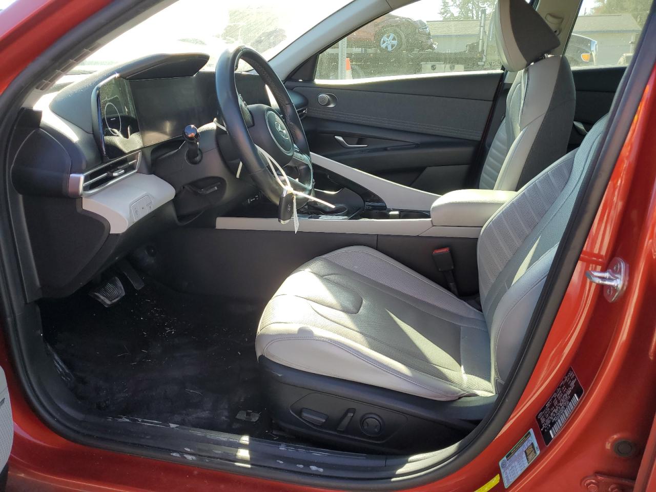 HYUNDAI ELANTRA LIMITED