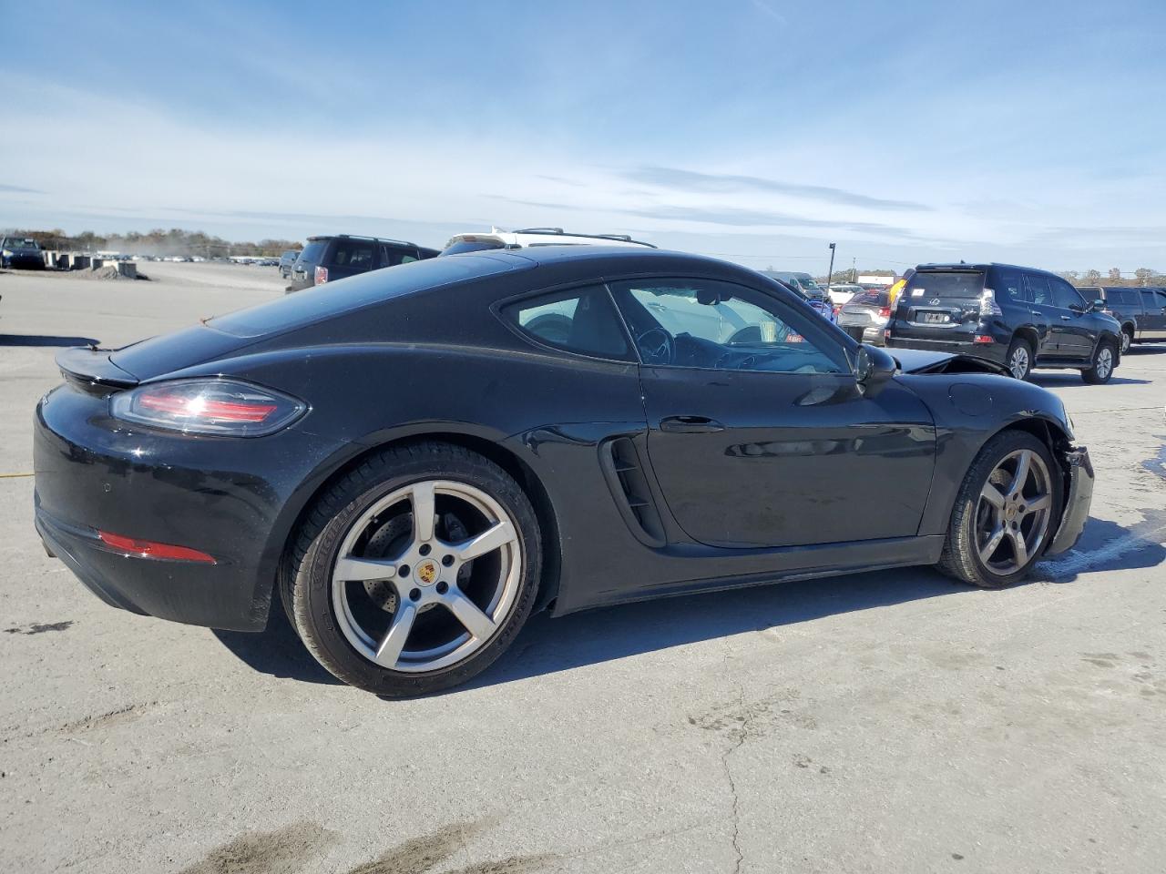 PORSCHE CAYMAN