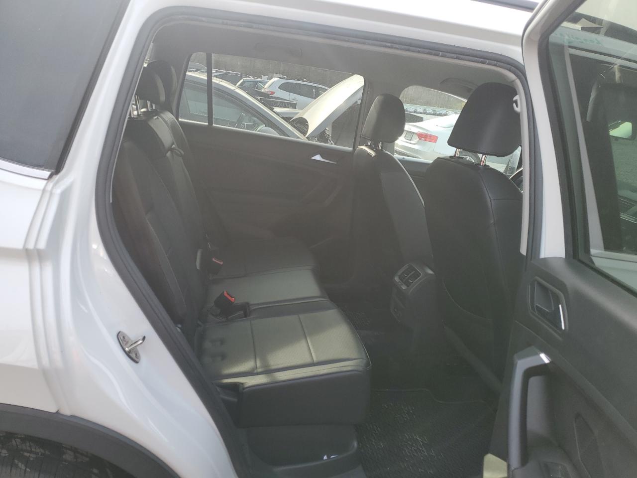 Lot #3309421996 2019 VOLKSWAGEN TIGUAN SE