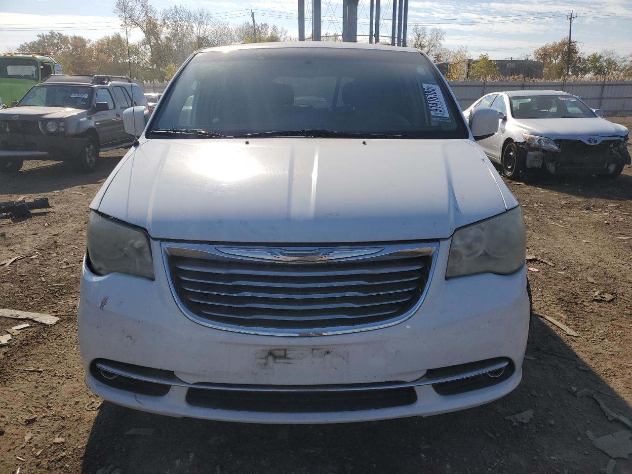 CHRYSLER TOWN & COUNTRY TOURING