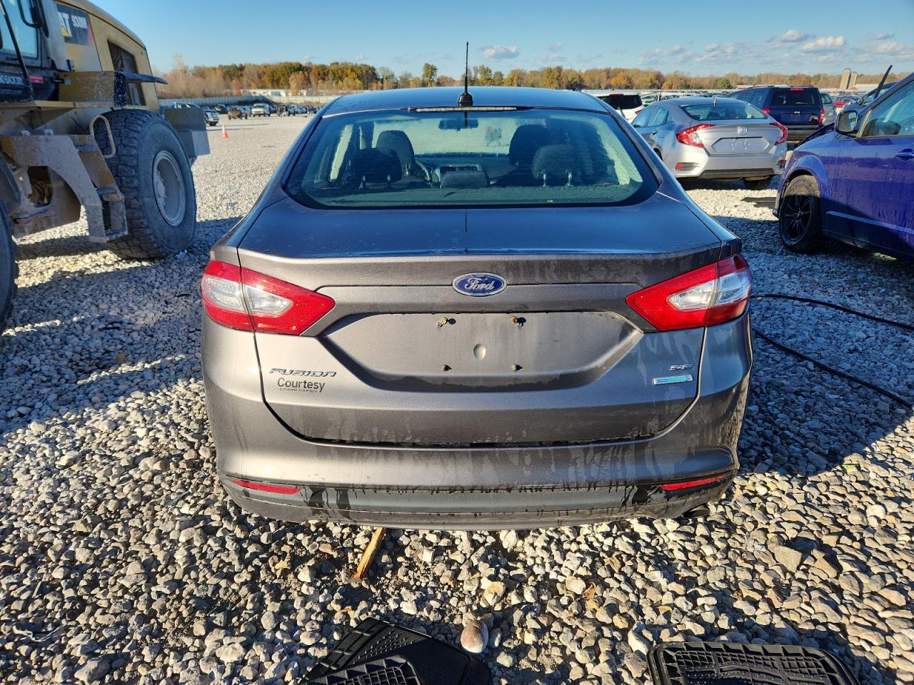 FORD FUSION SE