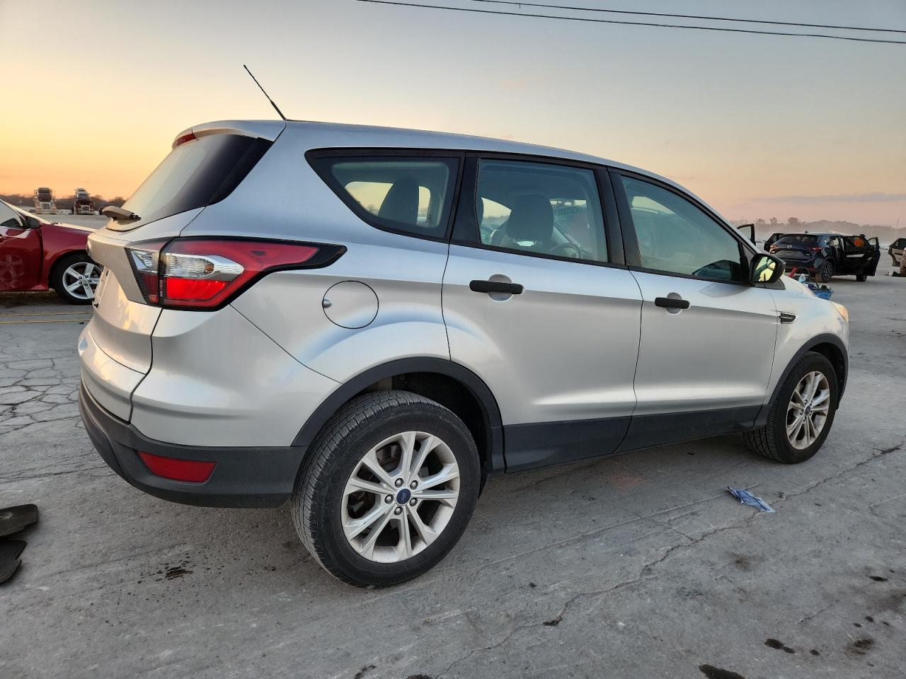 FORD ESCAPE S