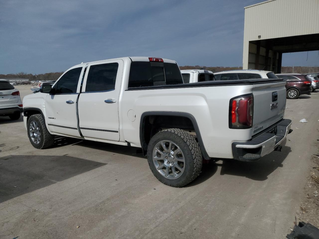 GMC SIERRA K1500 DENALI