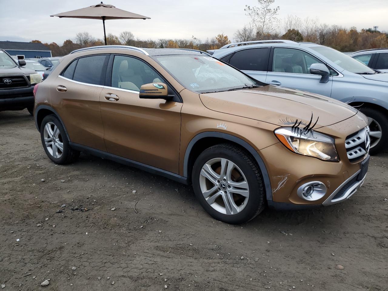 MERCEDES-BENZ GLA-CLASS 250 4MATIC