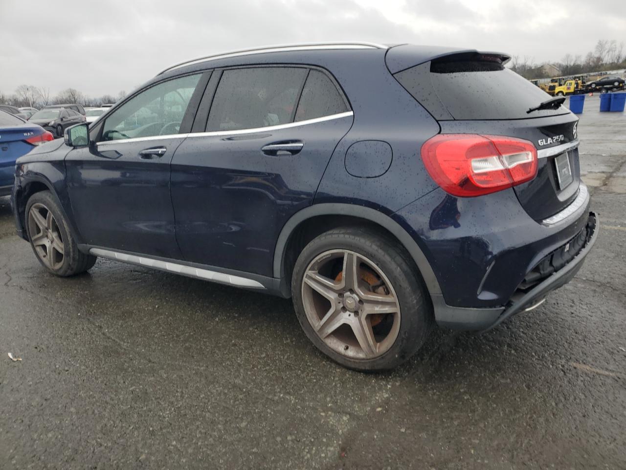 MERCEDES-BENZ GLA-CLASS 250 4MATIC