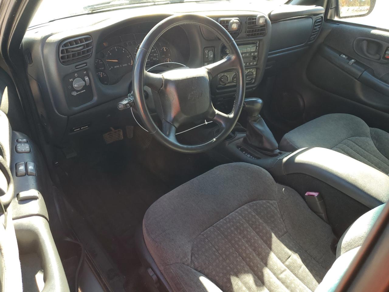 Lot #3285812648 2002 CHEVROLET BLAZER