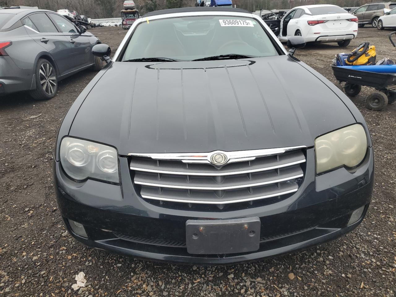 Lot #3302798898 2005 CHRYSLER CROSSFIRE