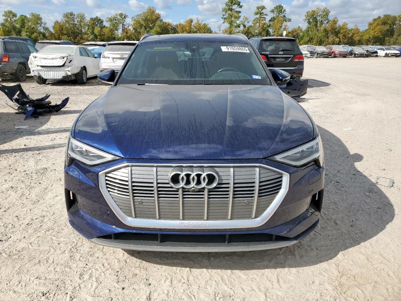 AUDI E-TRON PREMIUM PLUS