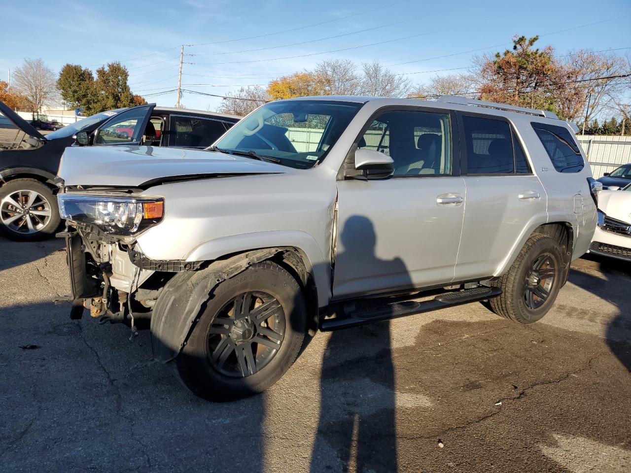 TOYOTA 4RUNNER SR5