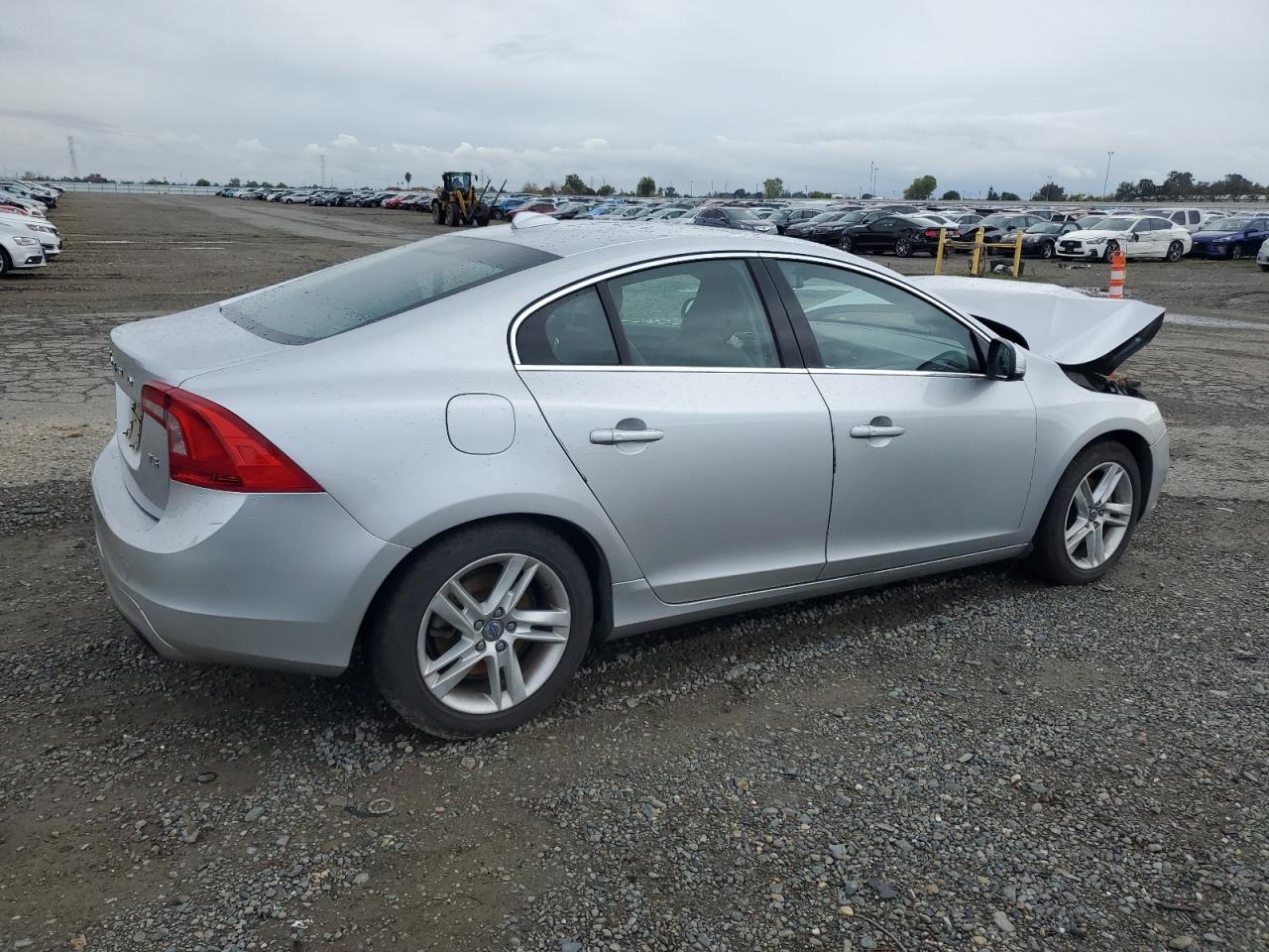VOLVO S60 PREMIER