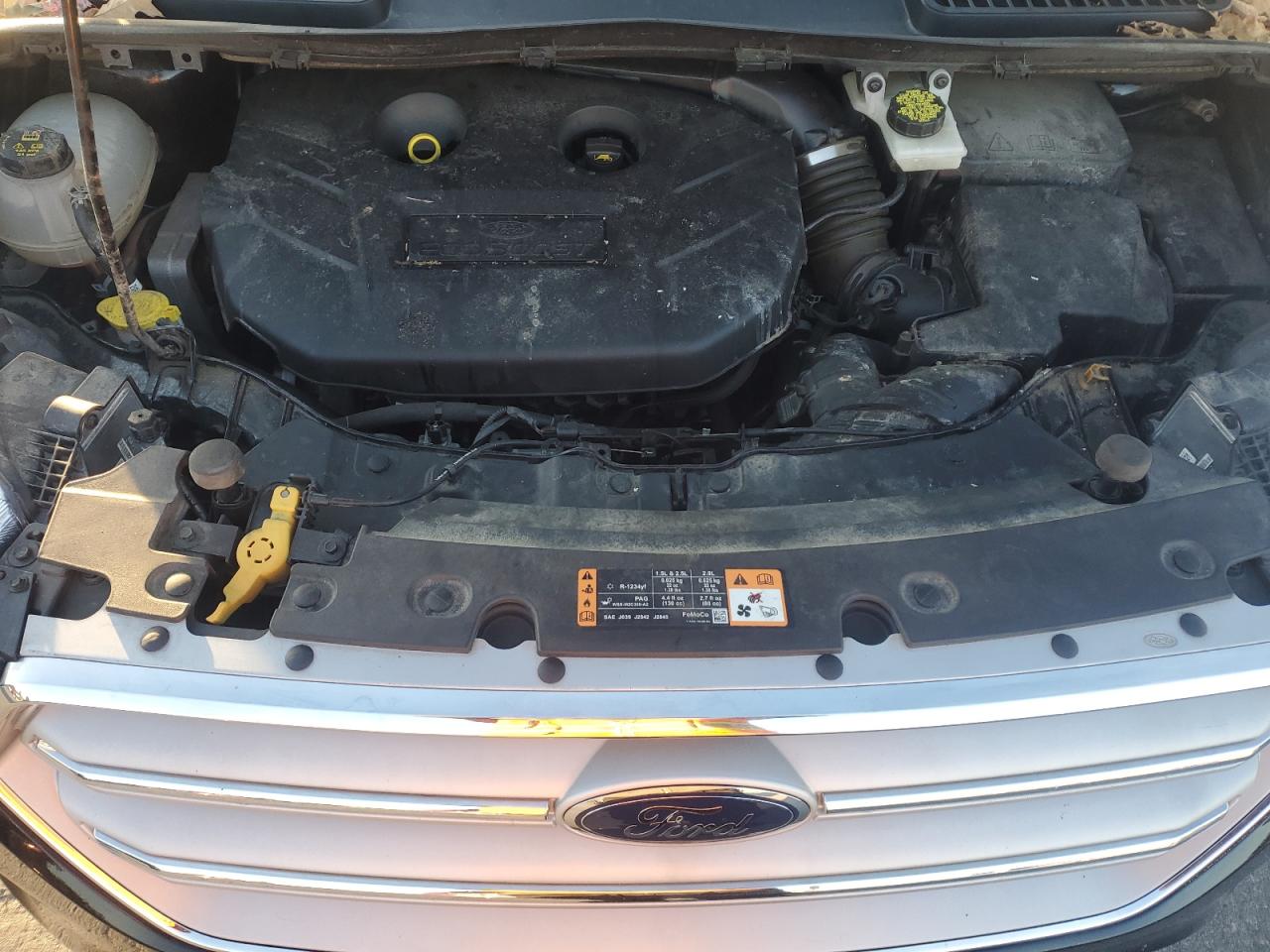 FORD ESCAPE TITANIUM