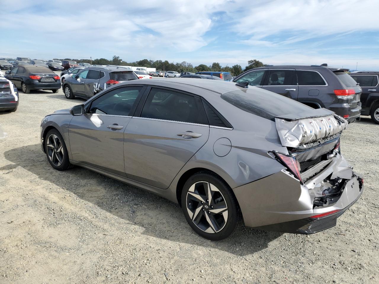 Lot #3302879891 2021 HYUNDAI ELANTRA LI