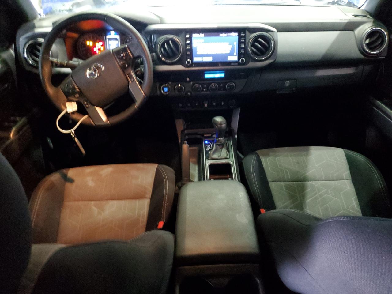 TOYOTA TACOMA DOUBLE CAB