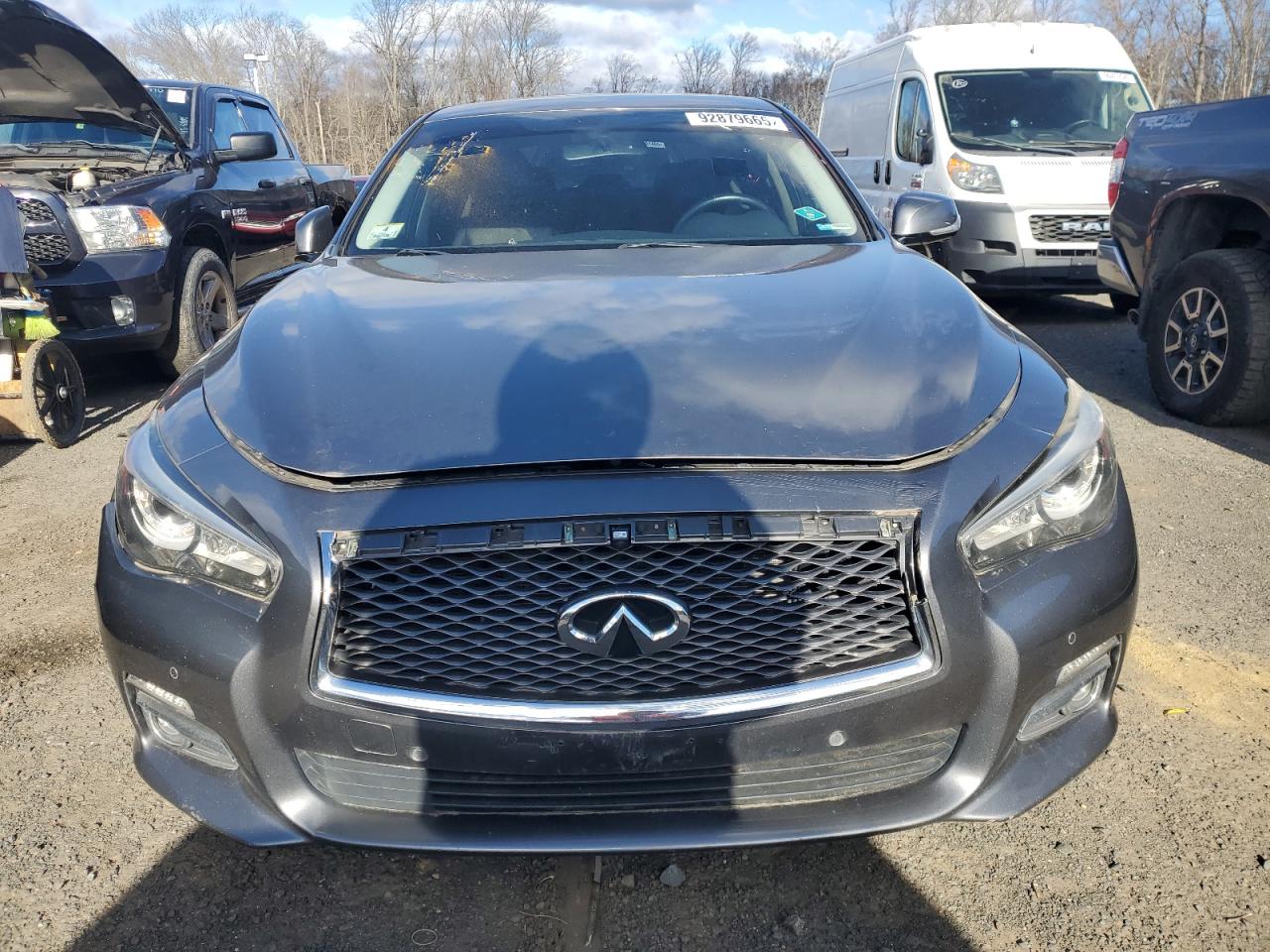 INFINITI Q50 PREMIUM