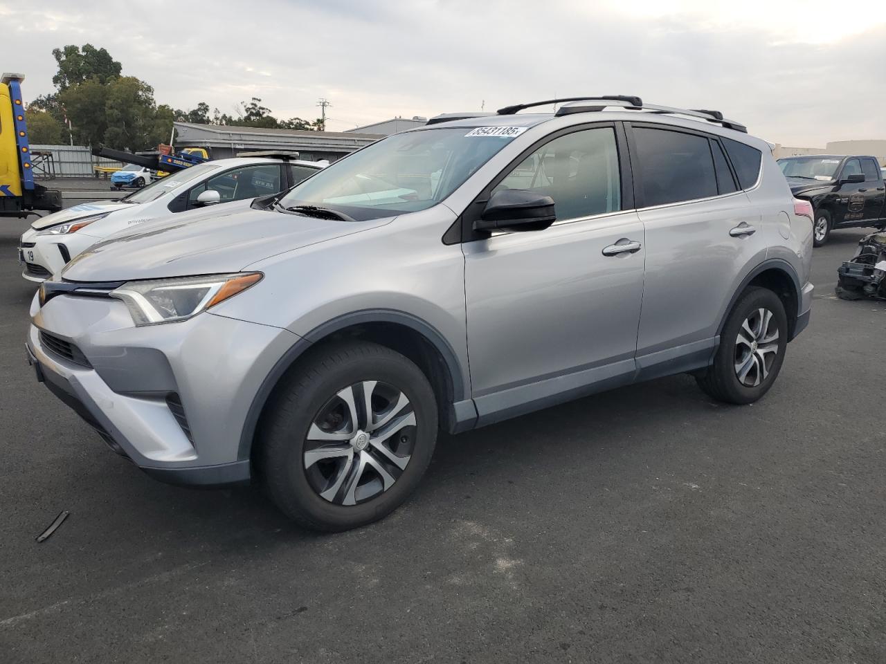 TOYOTA RAV4 LE
