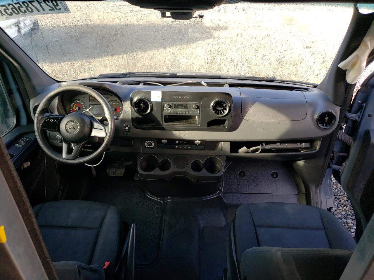 MERCEDES-BENZ SPRINTER 2500/3500