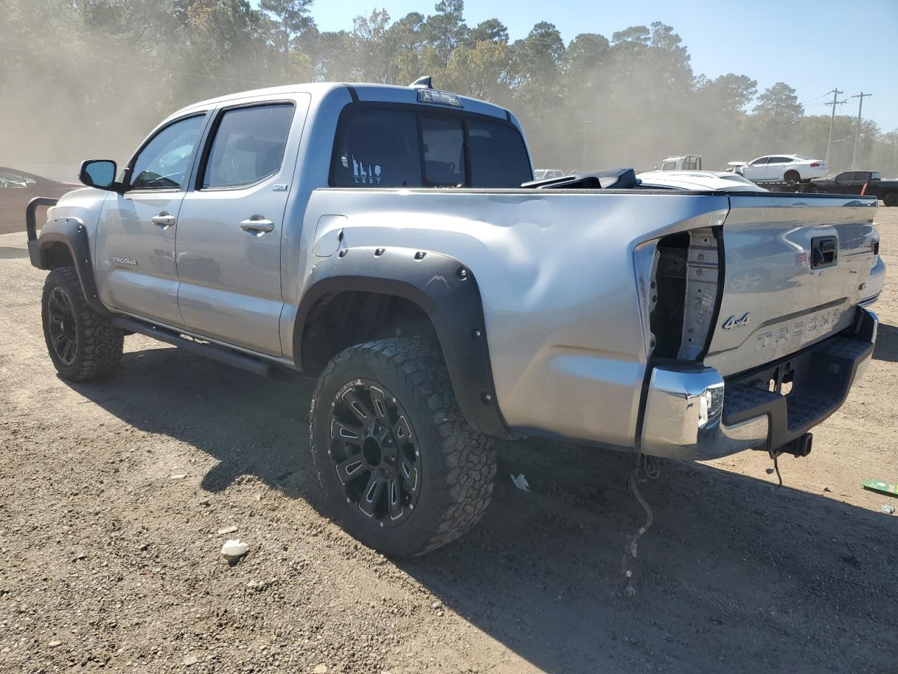 Lot #3311641256 2017 TOYOTA TACOMA DOU