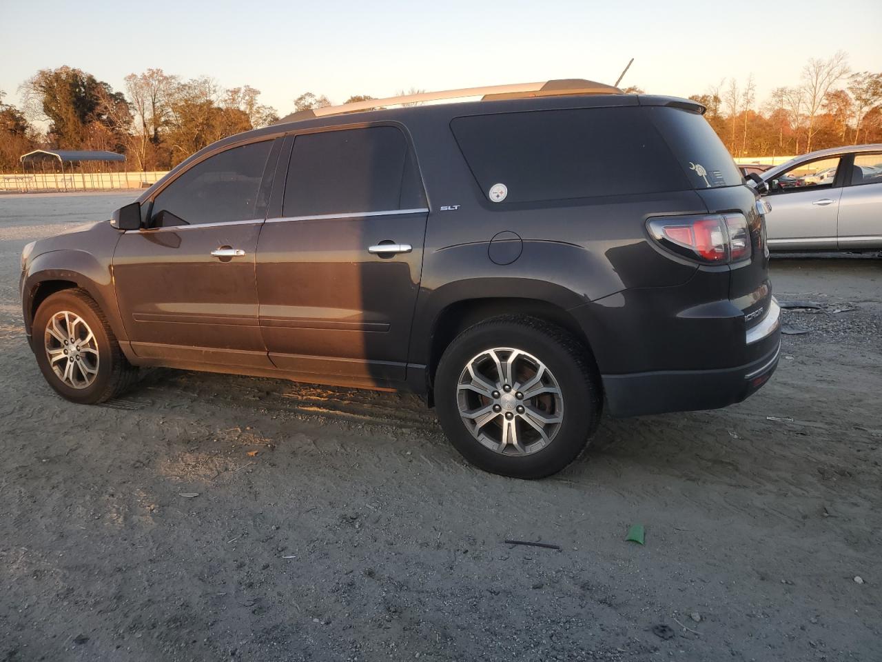 GMC ACADIA SLT-1