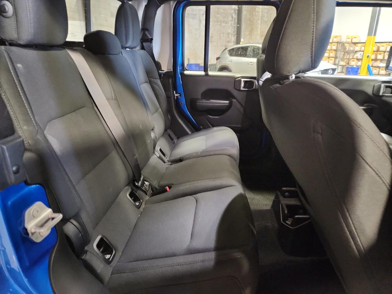 JEEP GLADIATOR SPORT