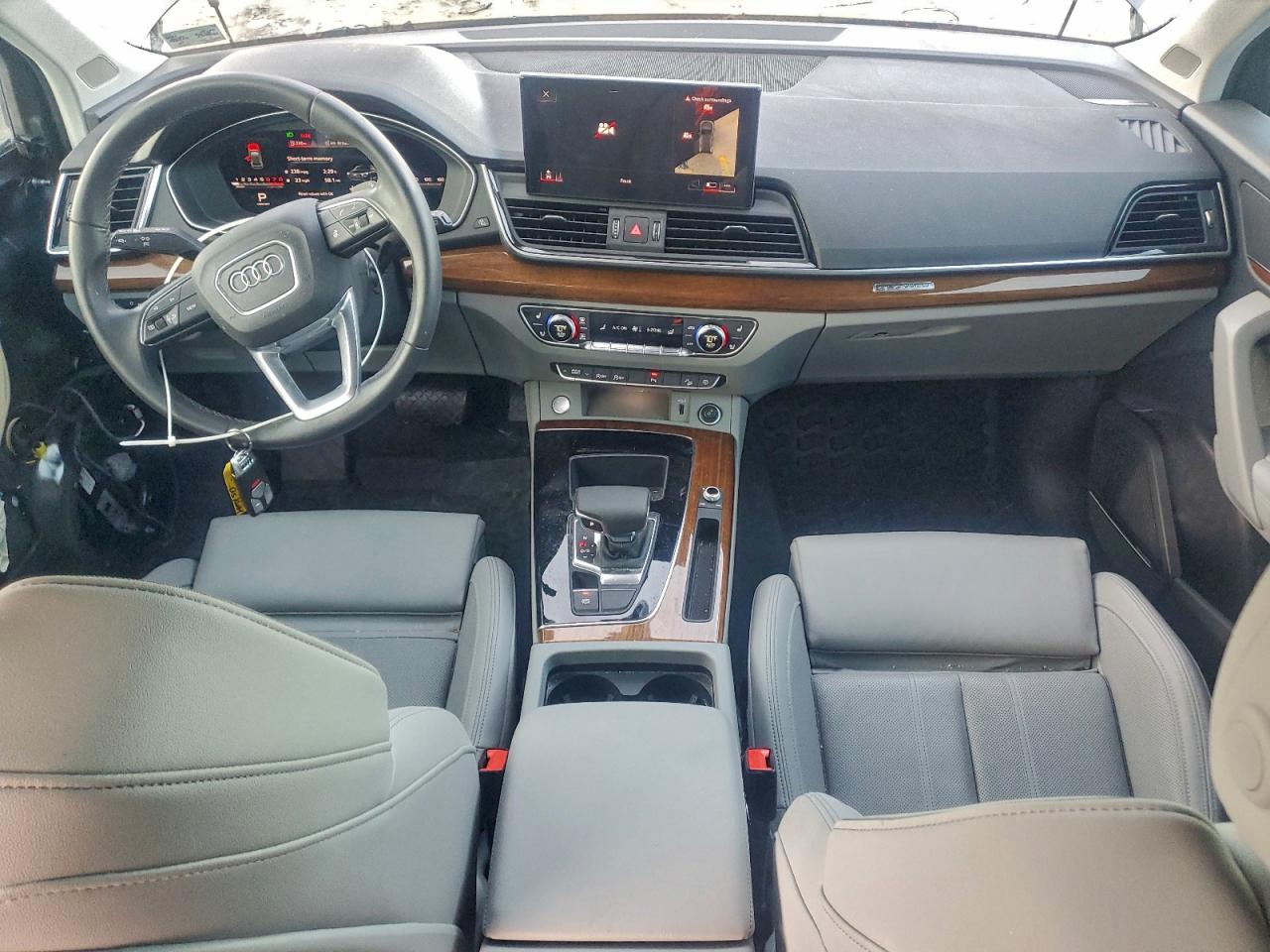 AUDI Q5 PREMIUM PLUS 40