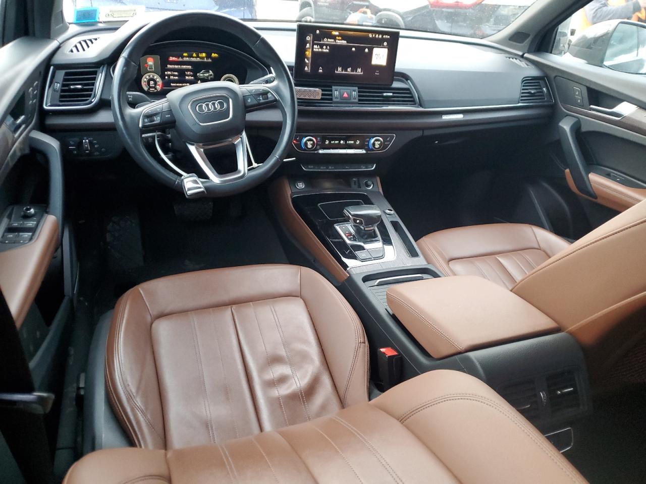 AUDI Q5 PREMIUM PLUS
